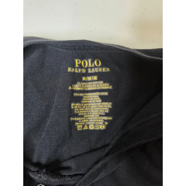 Polo Ralph Lauren Classic Fit Mens Size Medium Black V-neck Short sleeve t-shirt - Image 4