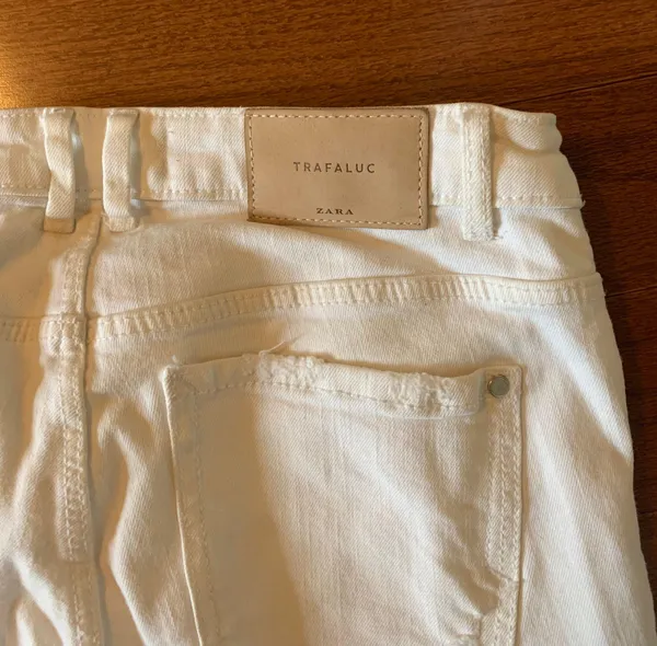 ZARA Frayed Bottom Jeans - Image 2