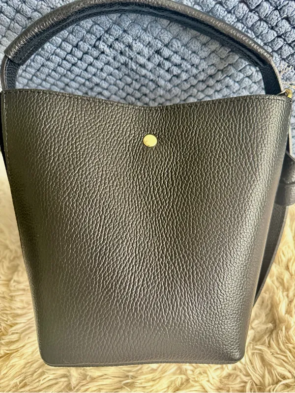🇮🇹 Firenze Pebble Leather Two in One Bucket Bag - Image 7