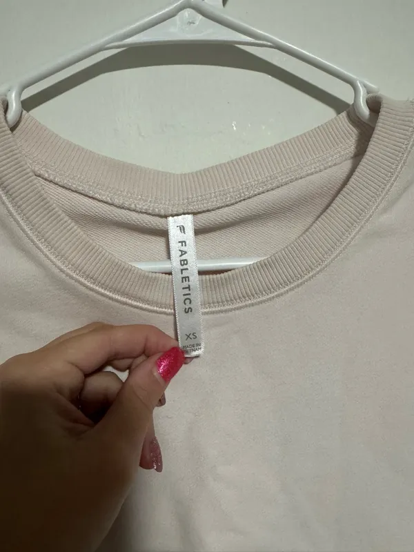 Fabletics crewneck - Image 2
