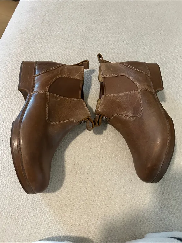 Dansko Michele Chelsea Boot, Tan Waxy Brush Off, Size EU38/US7.5 NWOT - Image 6