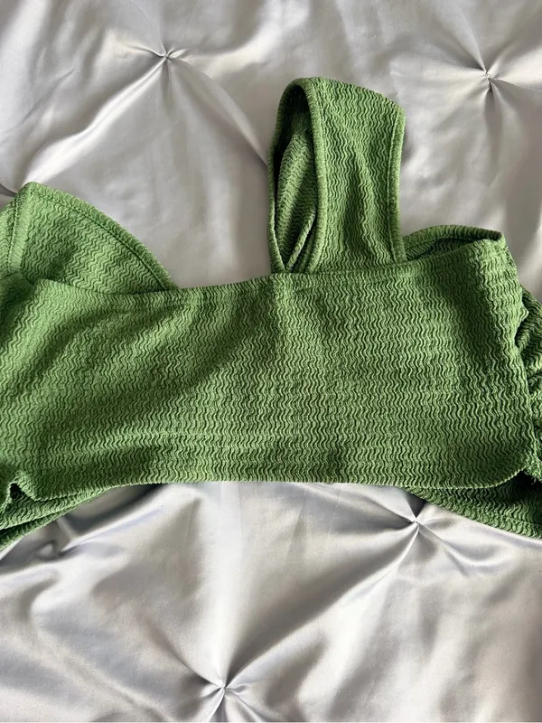 Cider Sage Green Twist-Front Cropped Camisole - Image 3