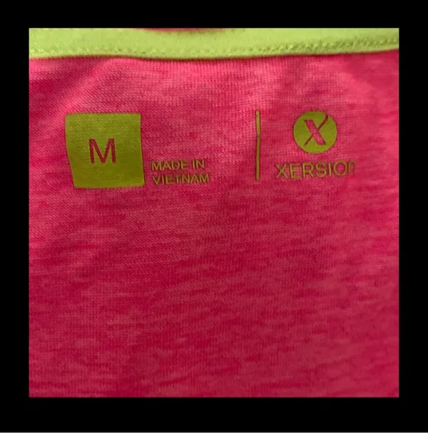 Xersion Pink shortsleeved top- size Medium - Image 6