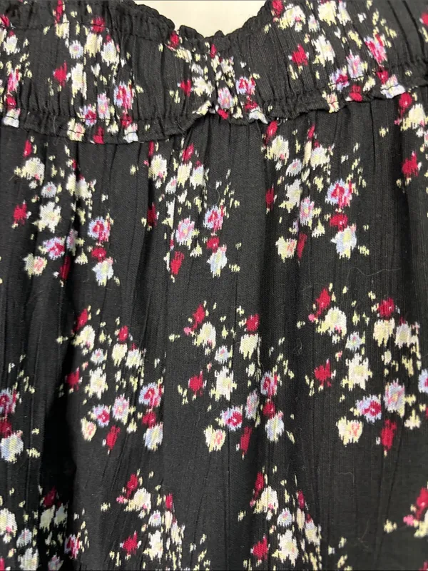 Universal Threads tiered Black Maxi Skirt with Pink & White Floral Print - Image 5