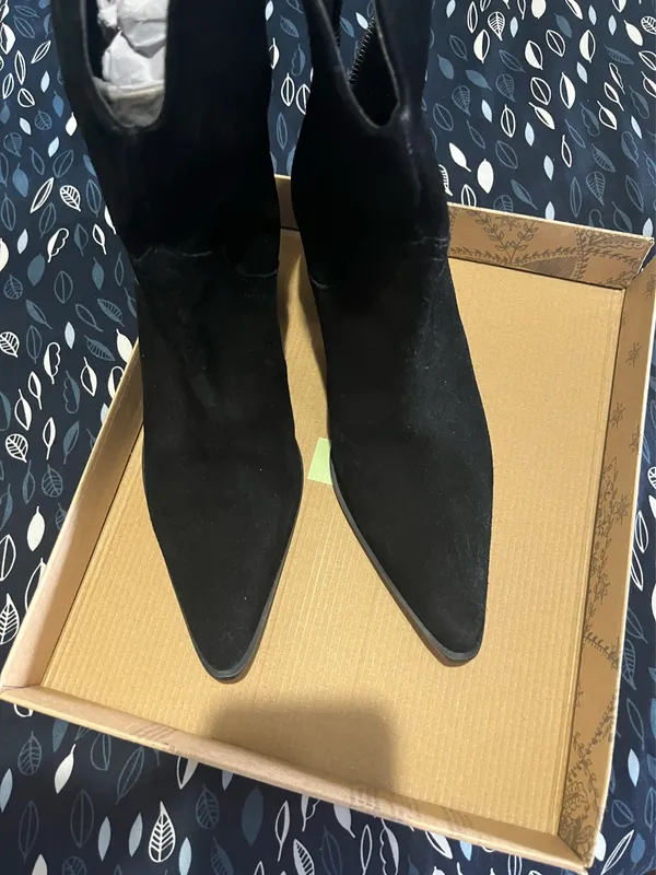 EUC once Zara black real suede cowboy boots - Image 4