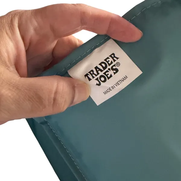 Trader Joe's Large Green Insulated Tote Bag - Image 8