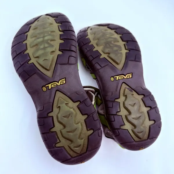 Teva Women's Tirra Lime Green Outdoor Sport Sandals Size 8 - Image 11