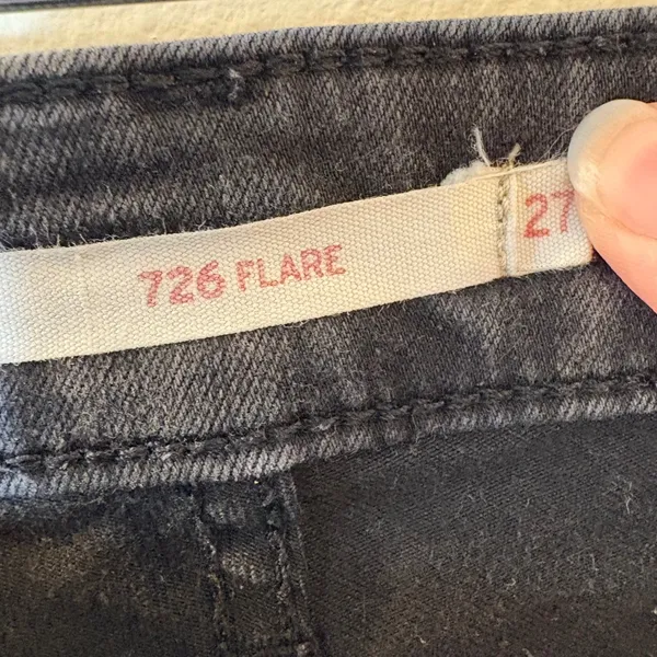Levi's 726 Flare Black Denim Jeans‎ Size 27 - Image 8