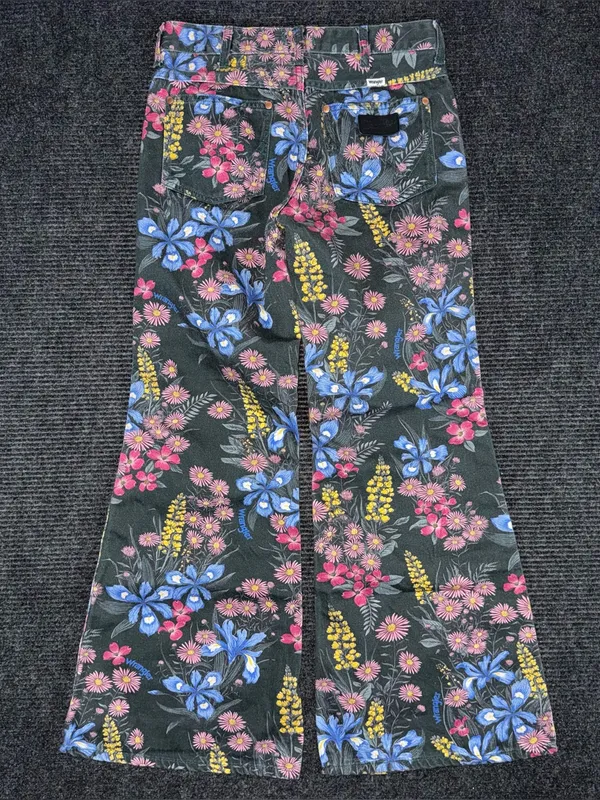 Anthropologie x Wrangler Wanderer High Rise Flare Jeans Floral Sz 28 x 32 Retro - Image 2