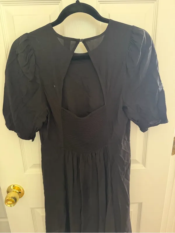 Old Navy Black Fit & Flare Puff Sleeve Dress Size Small - Image 6