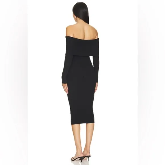 Revolve Loraine Midi Dress in Black size XS, easily fits a small - Image 3
