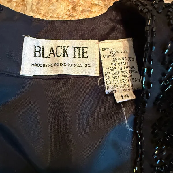 VTG 90s Black Tie Black 100% Silk Sequin Beaded Dress size 14 Shoulder Pad - Image 7
