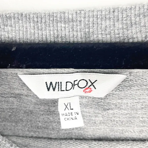 WILDFOX Gray “Pour Favor” Graphic Long Sleeves Sweatshirt XL Casual Neutral Cozy - Image 3