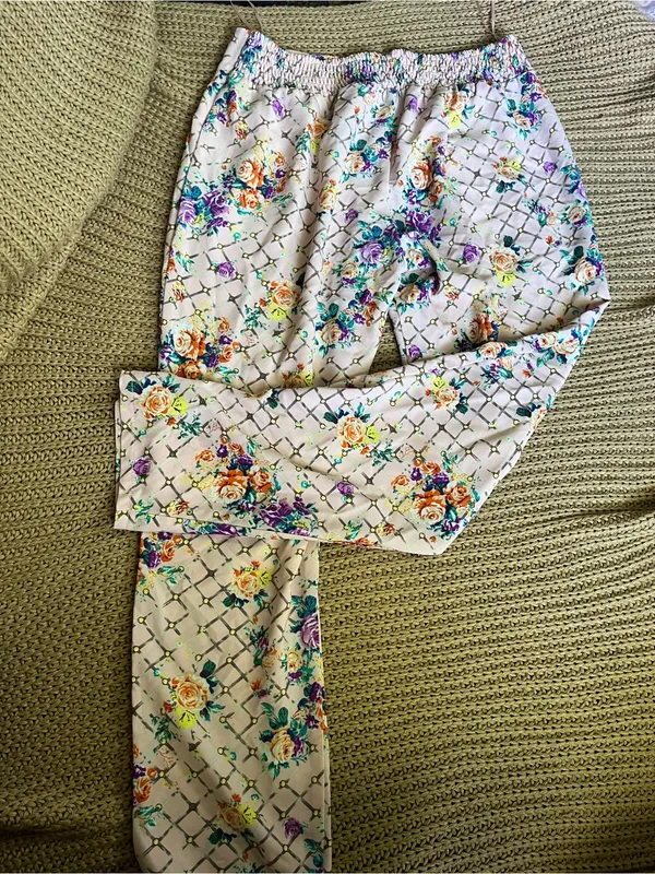 TCEC White Floral Lattice Kids Trousers - Image 5