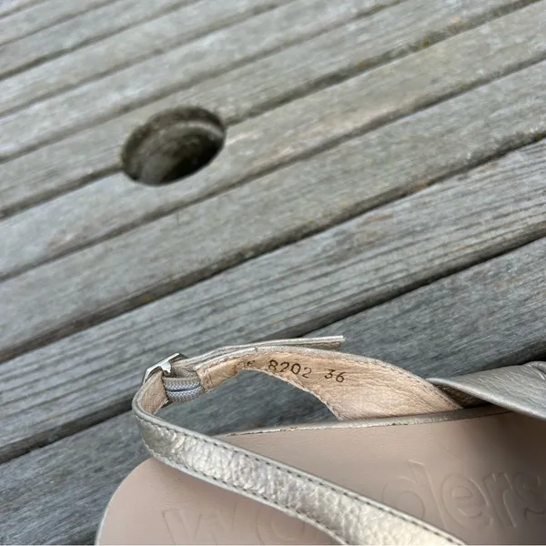 Wonders F8202‎ Twist Antique Gold Block Heels nwt size 36 - Image 6