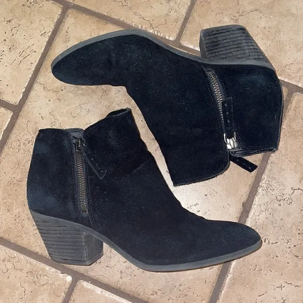 Frye & Co Black Judy Double Zip Suede Booties - Image 4