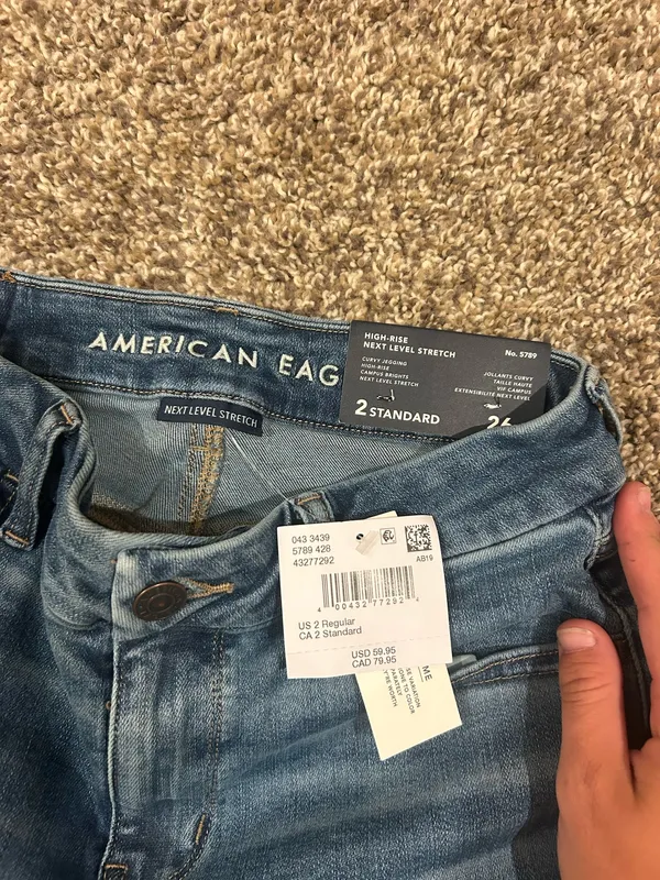 American Eagle Jeans - Image 3