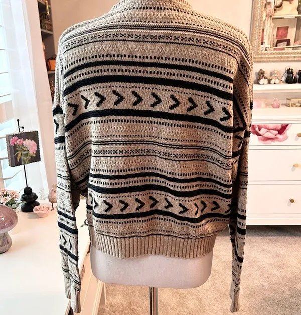 Ralph Lauren Black Label Tan Sweater - Image 4