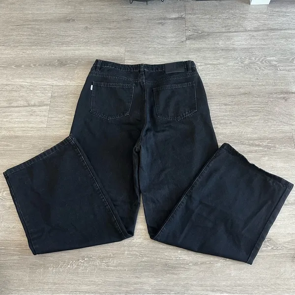 LIKE NEW Princess Polly Straight Leg Jeans - Image 3