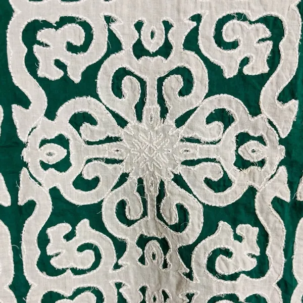 Roller Rabbit Appricus Kurta top or mini dress. Green with white appliqué. Med - Image 7