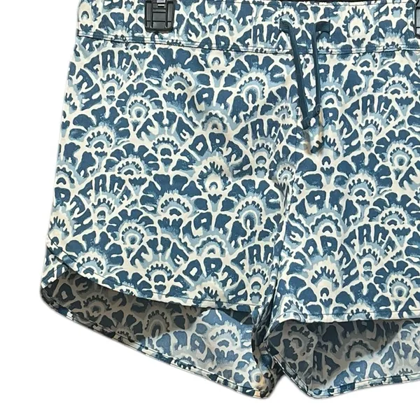 The North Face Class V‎ Mini Blue Geometric Nylon Shorts Size Large - Image 4