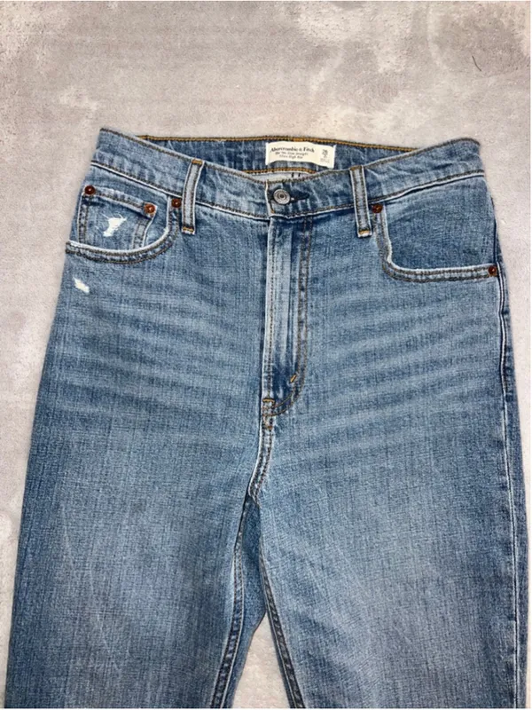 Women's Abercrombie & Fitch Blue 90s Straight Leg Jeans Size 26 - Image 2