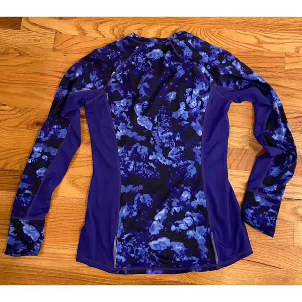Athleta Runway long sleeve top‎ S running jogging thumb holes Style 964270 - Image 2