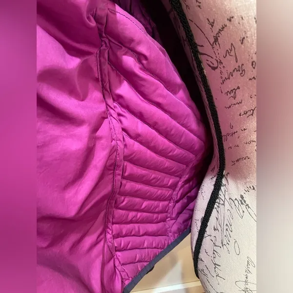 Marmot Women’s Aruna Down Jacket Purple‎ sz Small - Image 8