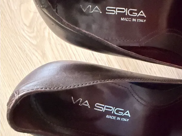 Via Spiga Brown Leather Pointed Toe Buckle Heels - Image 7