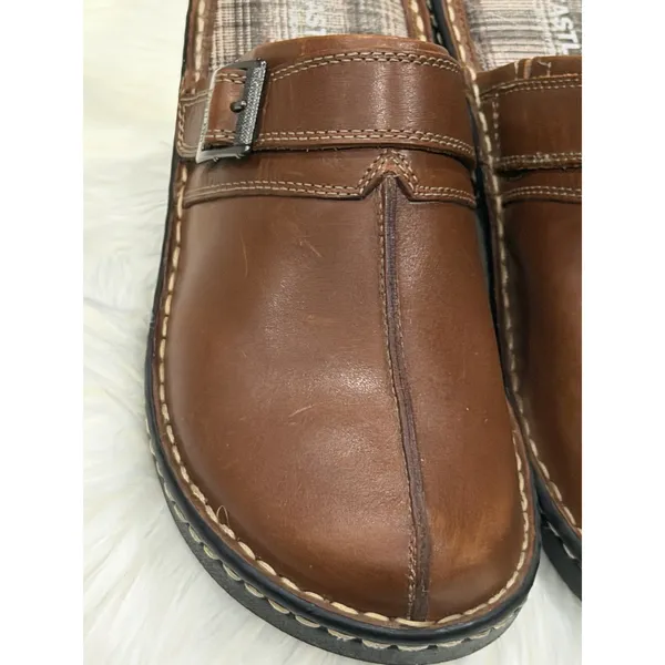 Eastland Mae 10M Brown Leather Clogs Mule Chunky Buckle Cottagecore Comfort Shoe - Image 4