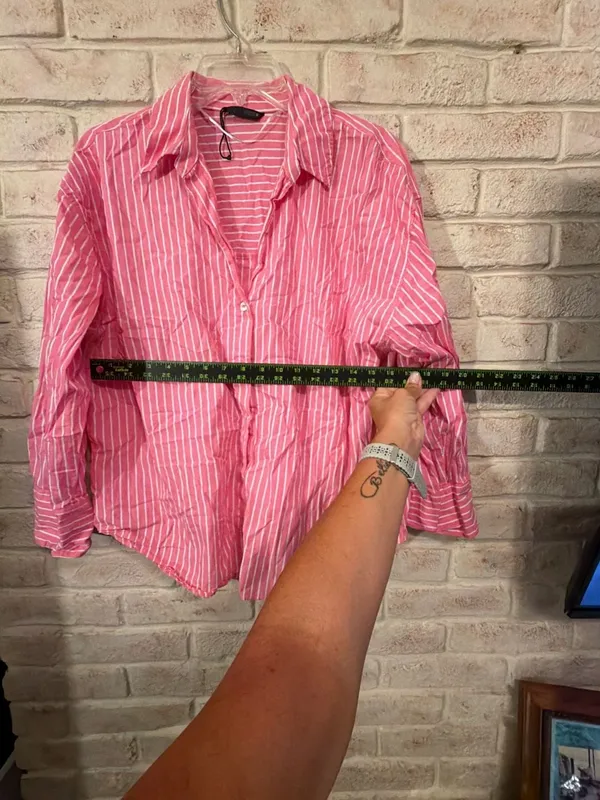 Zara Pink and White Striped Long Sleeve Button Down Shirt Size M - Image 4