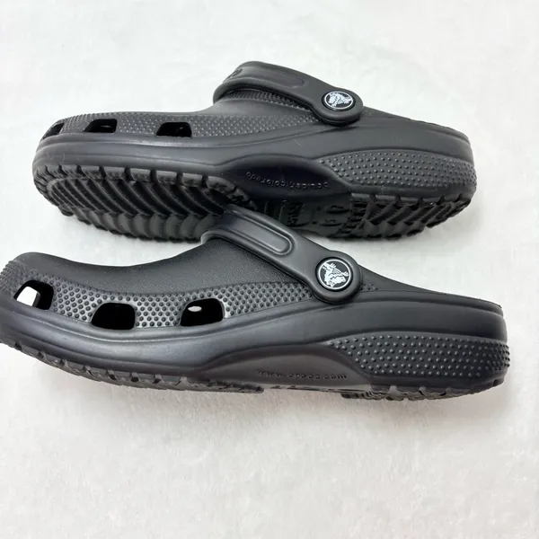 Crocs Classic Clogs Black Mens‎ Size 5Women’s Size 7 - Image 8