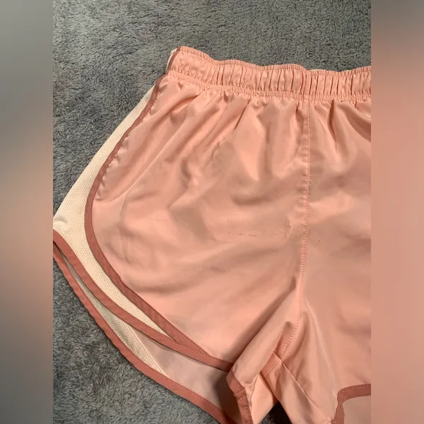 Nike Women's Pink Athletic Shorts dri-fit large - Image 2