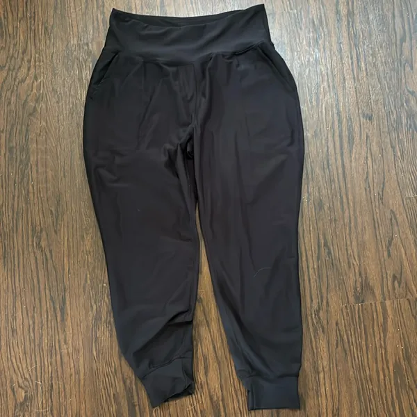 Old Navy Black joggers - Image 2