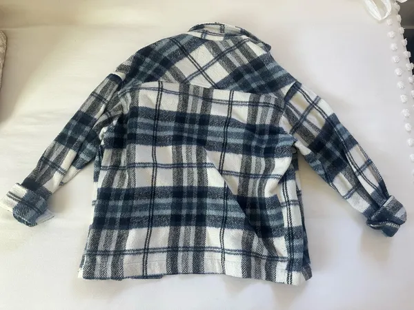 Subdued blue/black flannel jacket - Image 3