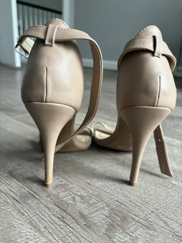 Nude Heels Tan Size 8 - Image 2