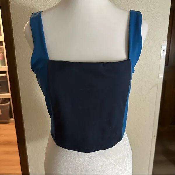 Sincerely‎ Jules Shades of Blue Colorblock Sports Bra Size Medium - Image 2