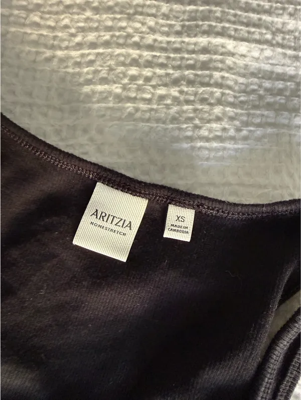 Aritzia HomeStretch TNA Tank - Image 3