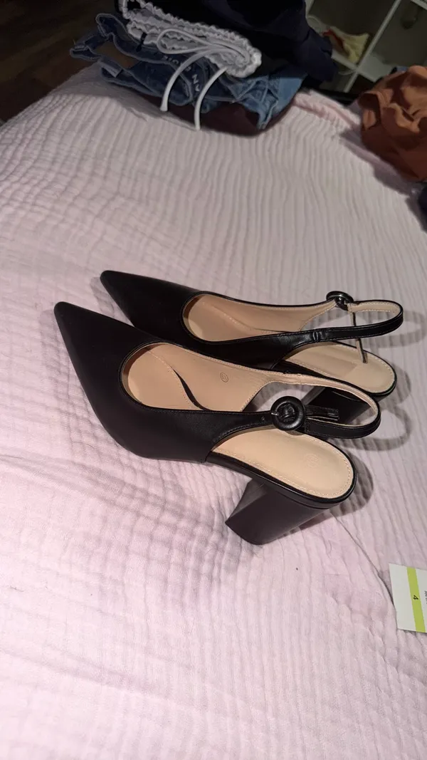 Black Pumps Size 6.5 - Image 2