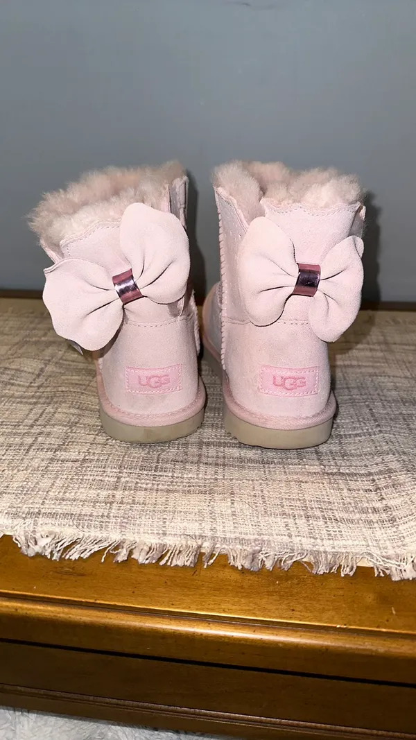 UGG Boots - Image 2
