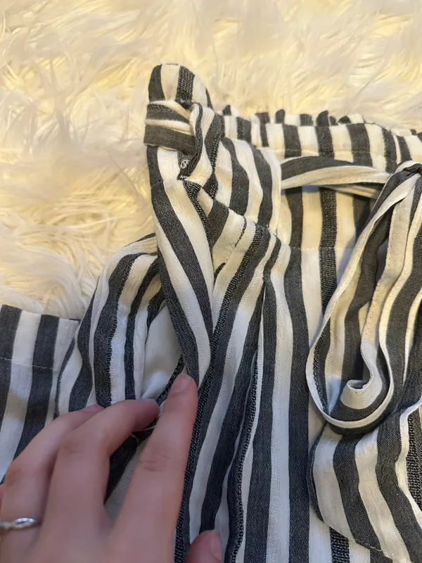 American Eagle Striped Pants - Image 4