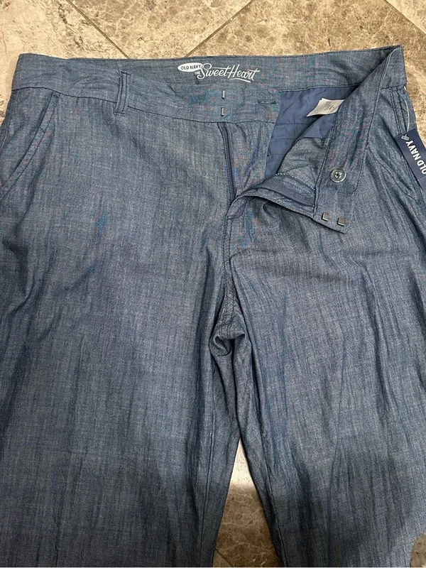 Old Navy Sweetheart Chambray Pant NEW Mid Rise Straight Leg 100% Cotton Size 14 - Image 7
