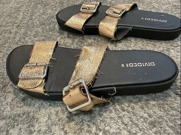 Divided Metallic Gold Double Buckle Slide Sandals - Image 2