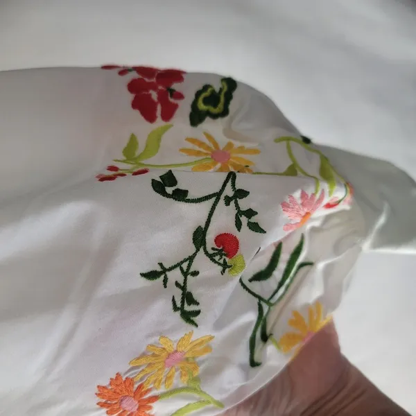 Kate Spade White Floral Embroidered Gathered Puff Sleeve Blouse Shirt Sz 6 NWOT - Image 13