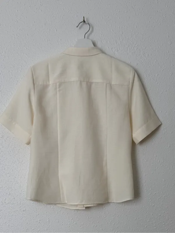 AMII Ivory Textured Short Sleeve Button Down Shirt Gold Buttons M - Image 8