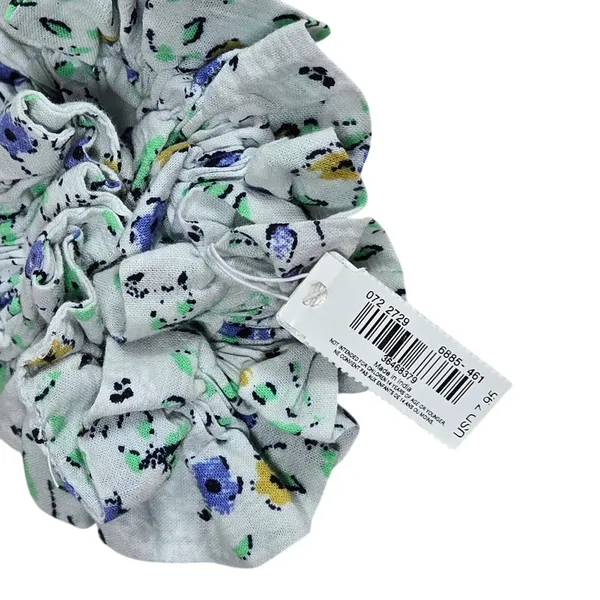 Aerie 4 Piece Scrunchie Set Floral Pink Giraffe Print Yellow Daisy‎ - Image 3