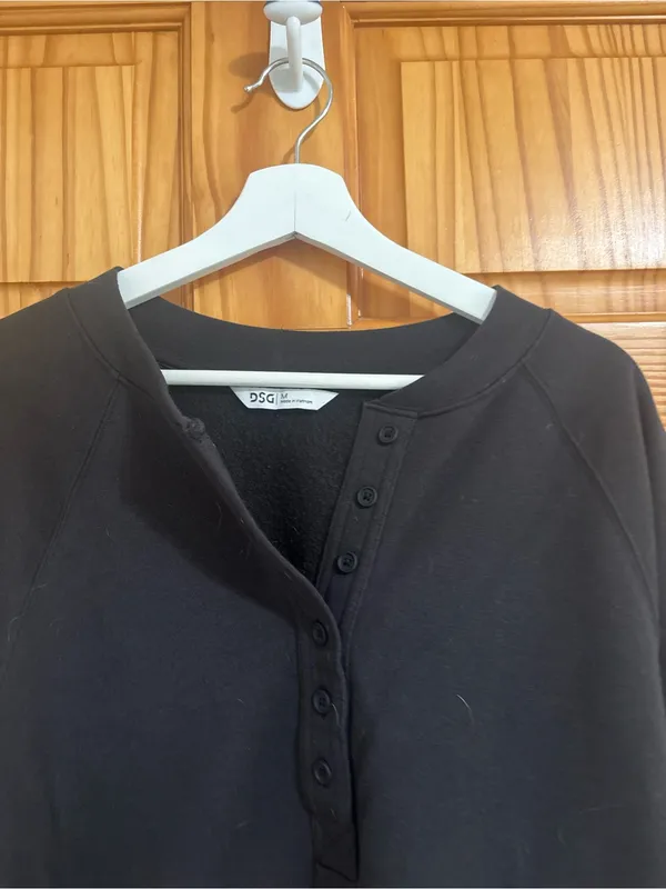 DSG Size Medium Black Pullover Sweatshirt Top New Without Tags - Image 4
