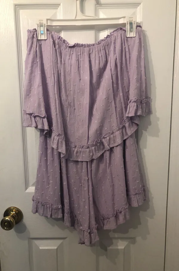 Peach Love NWOT Lavender Strapless Romper - Image 2