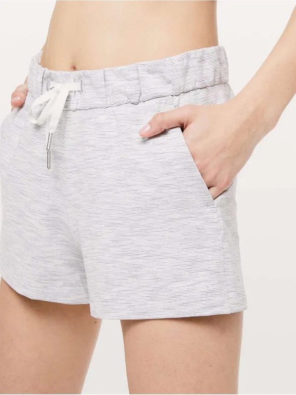🍋 LULULEMON On The Fly Shorts 2.5” Size 12 W7AT0S - Image 5