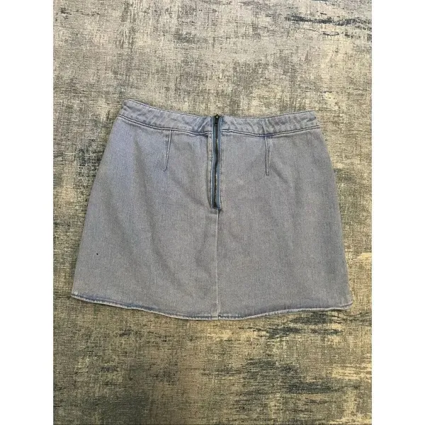 PacSun Light Wash Tulip Hem Back Zip 100% Cotton Denim Mini Skirt Size 27" - Image 2